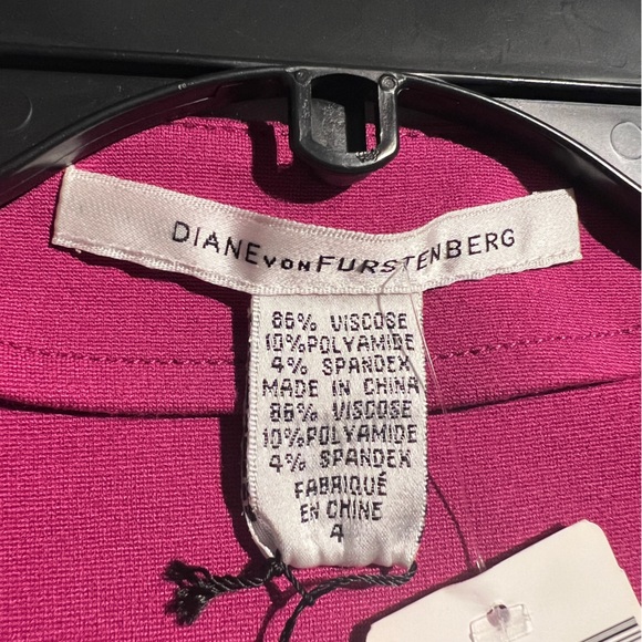 Diane von Furstenberg, “Grace” dress Tulip Pink, Size 4 - Picture 6 of 6